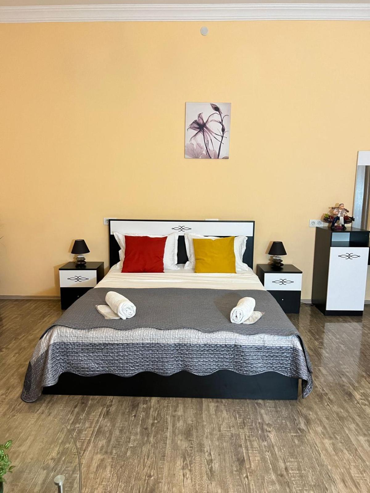 Sayat Nova Apartments Tiflis Exterior foto